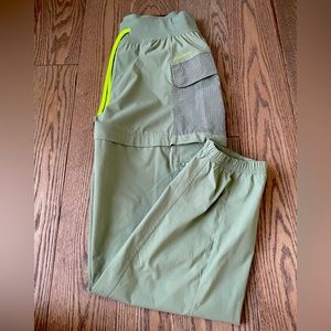 Lululemon Convertible Hiking Jogger